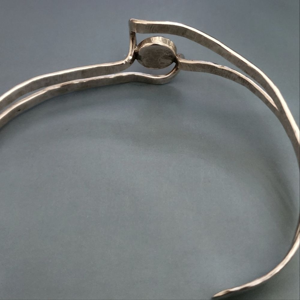 Lapis Lazuli and Sterling Bracelet - Picture 2 of 4